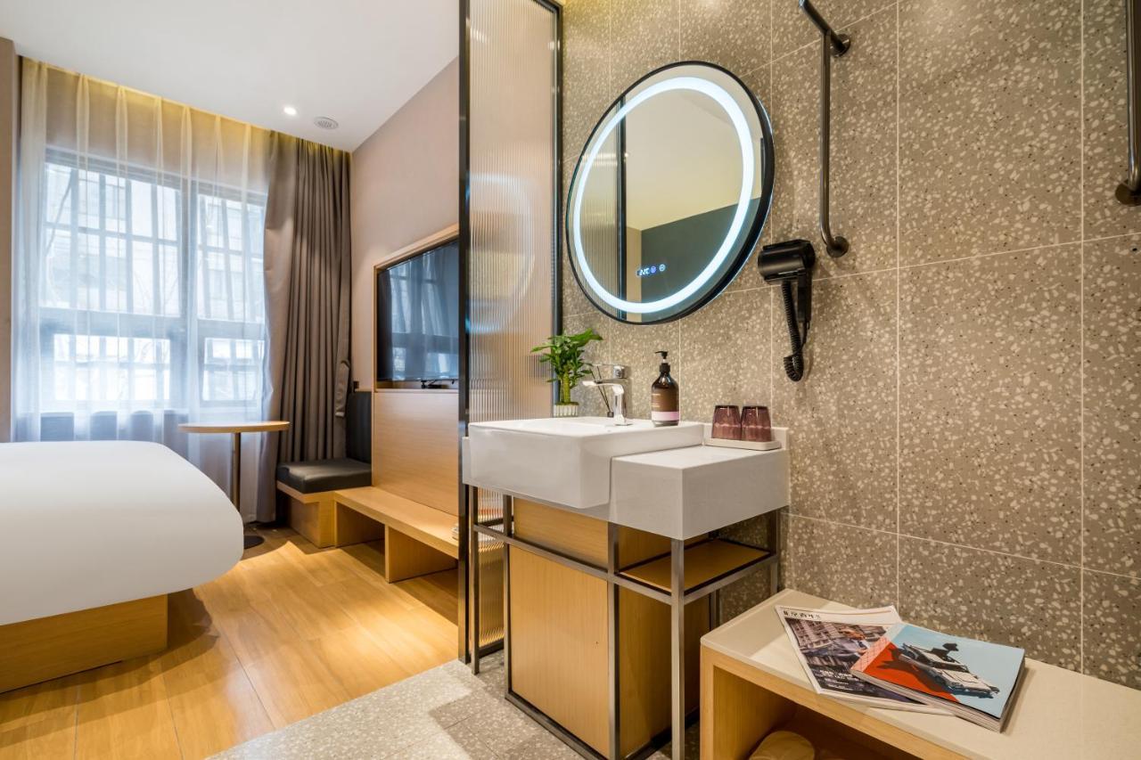 Meego Smart Select Hotel Shanghai Extérieur photo